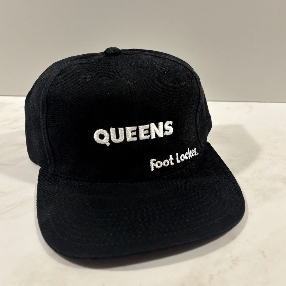 Streetwear Deadstock Queens Foot Locker Baseball Cap Black OS